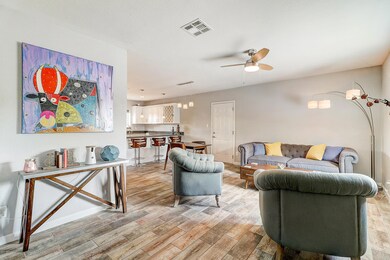Entry/living