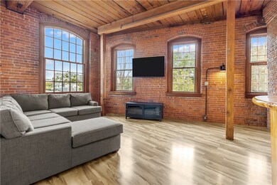 555 S Water St unit 219, Providence, RI 02903 - photo 6