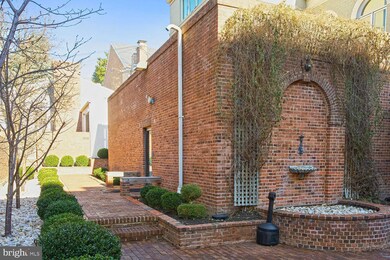 1236 31st St NW unit 4, Washington, DC 20007 - photo 2