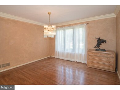 810 Cottonwood Dr, Malvern, PA 19355 - photo 7