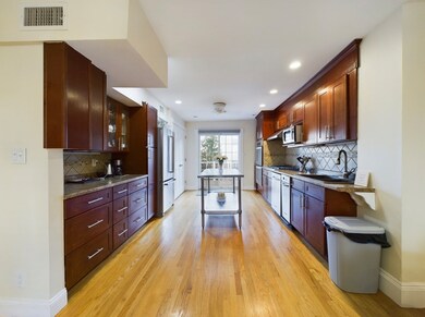 773 E 6th St unit 2, Boston, MA 02127 - photo 3