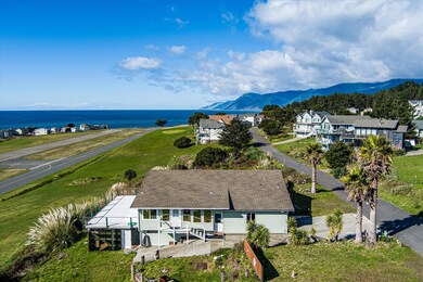 01-281 Sea View-101