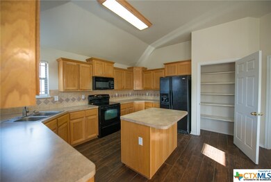 2503 Merle Dr, Copperas Cove, TX 76522 - photo 7