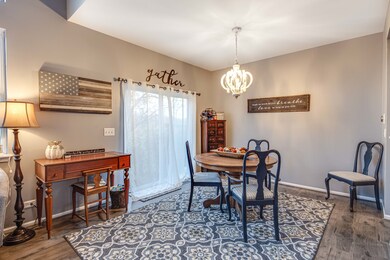 526 King Ave unit 235, East Dundee, IL 60118 - photo 6