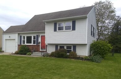 3019 Shakespeare Rd, Bethlehem, PA 18017 - photo 3