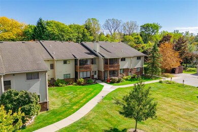 10241 Nancys Blvd unit 56, Grosse Ile, MI 48138 - photo 4