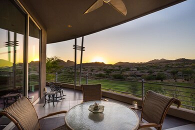 Enjoy Breathtaking Sunrises/Sunsets