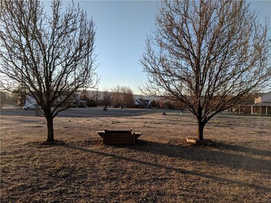 320 Lee Ann Way, Prairie Grove, AR 72753 - photo 4