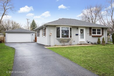 2004 Hawk Ct, Rolling Meadows, IL 60008 - photo 3
