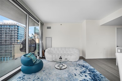 Tangram House unit 10F, Flushing, NY 11354 - photo 3