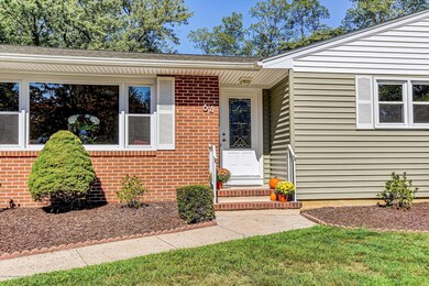 64 Rose Ct, Eatontown, NJ 07724 - photo 3