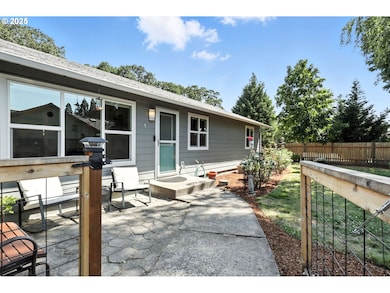 3585 NE Brogden St, Hillsboro, OR 97124 - photo 2