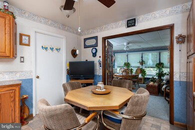 4806 Riverton Ln, Bowie, MD 20715 - photo 7