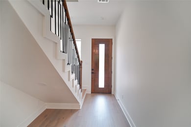 5823 Outer Banks St, Houston, TX 77091 - photo 5