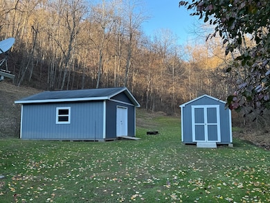 967 Ten Mile Rd, New Martinsville, WV 26155 - photo 3