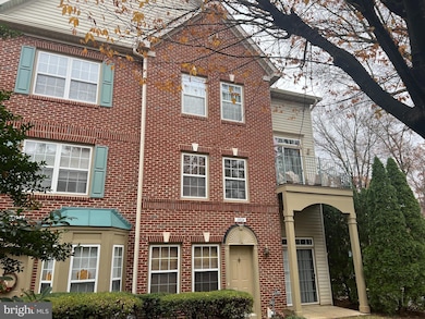 11824 Breton Ct unit 24A, Reston, VA 20191 - photo 3