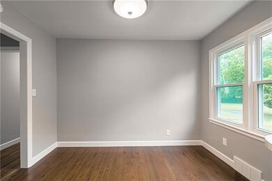 11709 W 68th Place, Shawnee, KS 66203 - photo 7