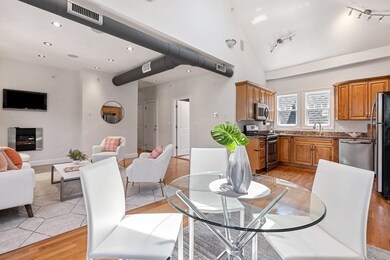 9 Sheridan St unit 3, Boston, MA 02130 - photo 2