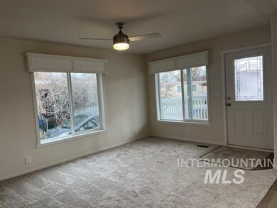 2401 S Owyhee St unit 52, Boise, ID 83705 - photo 6