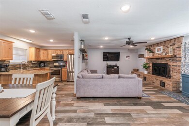 309 Mockingbird Ln, Decatur, TX 76234 - photo 7