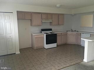 2705 Claybrooke Dr, Windsor Mill, MD 21244 - photo 6