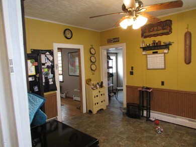 542 E 4th St, Nescopeck, PA 18635 - photo 6