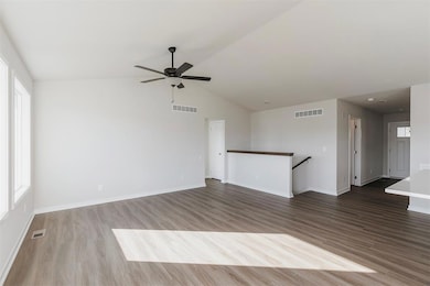 450 Commons Dr, Carlisle, IA 50047 - photo 6