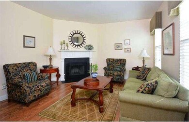 246 N Thistle Down Dr, Kennett Square, PA 19348 - photo 2