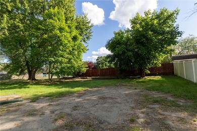 48 Norfolk Rd, Warwick, RI 02886 - photo 4