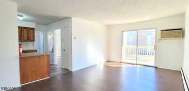 17-27 Cuozzo St, Belleville, NJ 07109 - photo 6