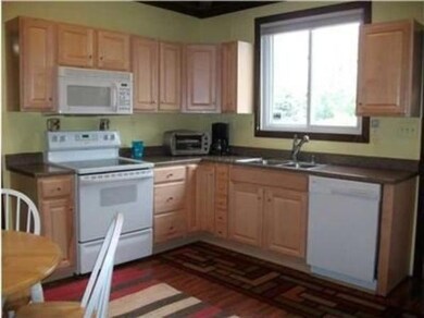 544 E Sycamore St, Columbus, OH 43206 - photo 3