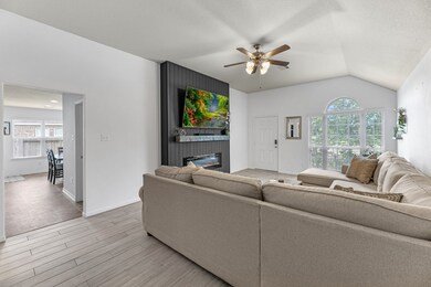 4723 Wheelwright Trail, Rosenberg, TX 77471 - photo 5