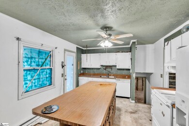 2 Queens St, Fountain Inn, SC 29644 - photo 6