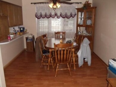 9247 Grace St, Highland, IN 46322 - photo 4