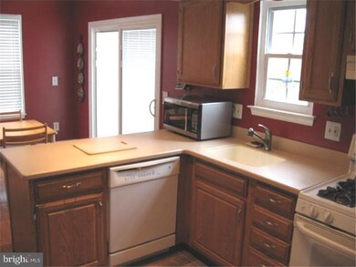 107 Lafayette Dr, Swedesboro, NJ 08085 - photo 3