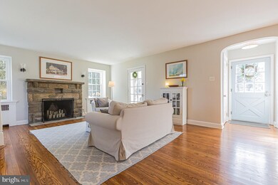 552 Manor Rd, Wynnewood, PA 19096 - photo 6