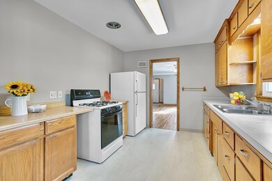 New easy care vinyl floor