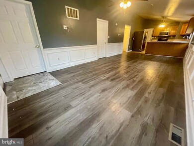 733 N Lenola Rd, Moorestown, NJ 08057 - photo 3