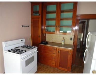 275 Middle St unit 2, Fall River, MA 02724 - photo 6