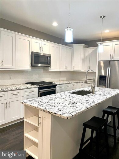 120 S Ellwood Ave, Baltimore, MD 21224 - photo 6