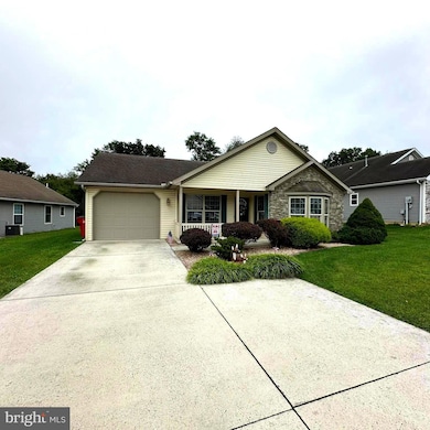 84 Lantern Ln, Shippensburg, PA 17257 - photo 2