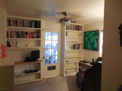 bedroom/library area