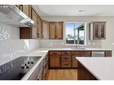 165 E Airedale Ave, La Center, WA 98629 - photo 5