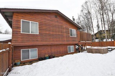 8210 Pioneer Dr, Anchorage, AK 99504 - photo 3