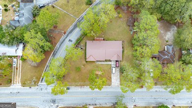 801 12th St E, Tifton, GA 31794 - photo 2