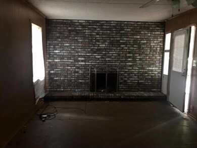 381 Elm St, Florala, AL 36442 - photo 6