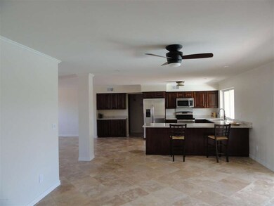 6 Family Room Kitchen