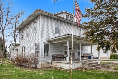 703 W Market St, Nappanee, IN 46550 - photo 3