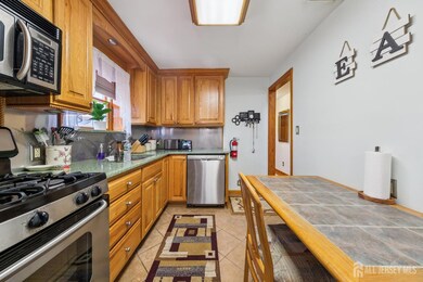 187 Hoover Ave, Edison, NJ 08837 - photo 7