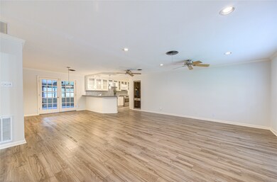 1702 Long Dr, Richmond, TX 77469 - photo 7